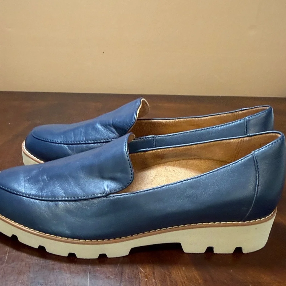 Vionic Men's Navy Slip-On Loafers‎
